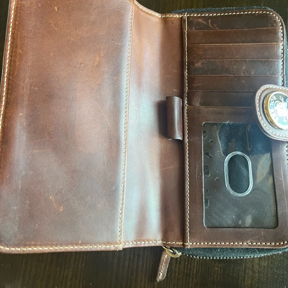 Dooney & Bourke Black and Brown Leather Long Zipper Wallet - Picture 3 of 7